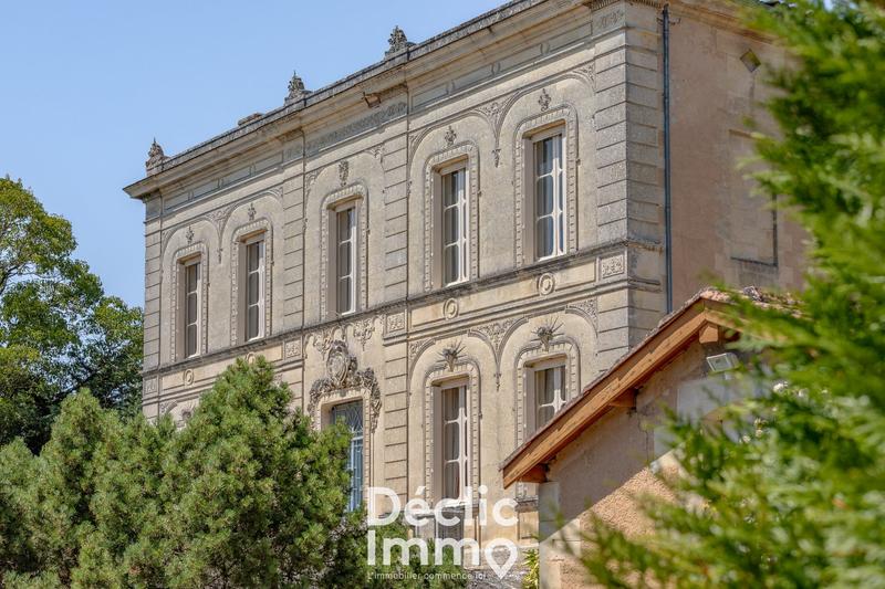 Maison - 484 m² - 17 pièces