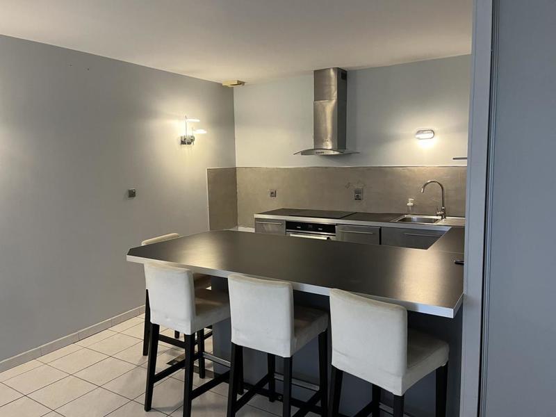 Appartement - 76 m² - 3 pièces