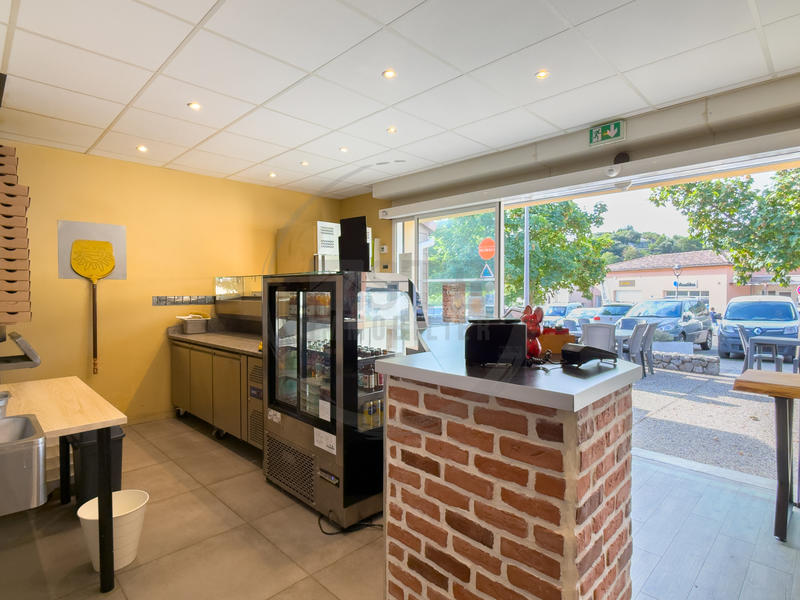 Fonds de commerce - Magasins - 65 m²