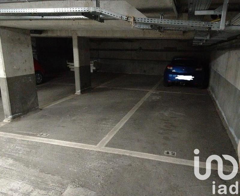 Parking - 45 m²