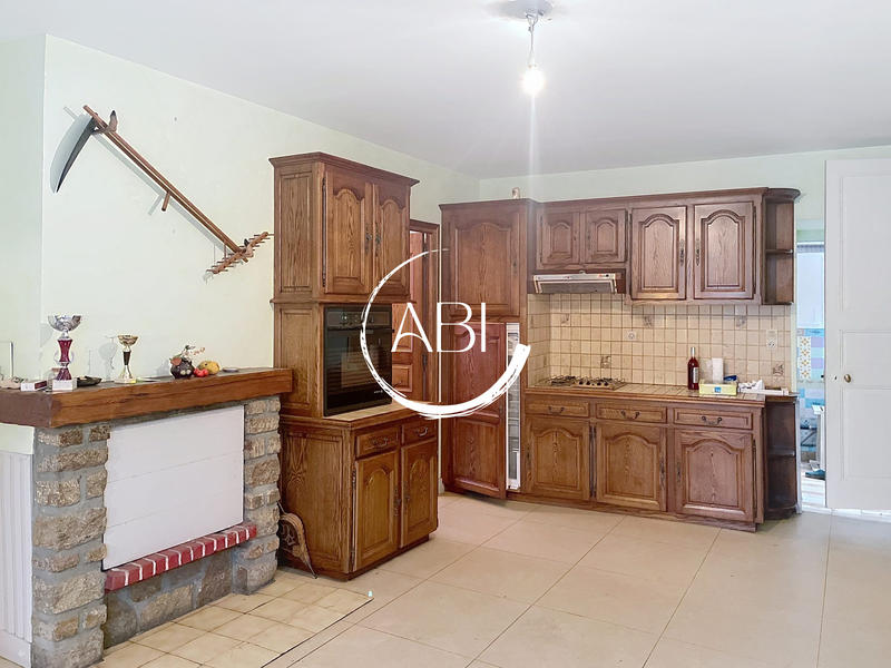 Maison - 110 m² - 5 pièces