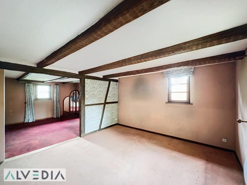 Maison ancienne - 240 m² - 7 pièces