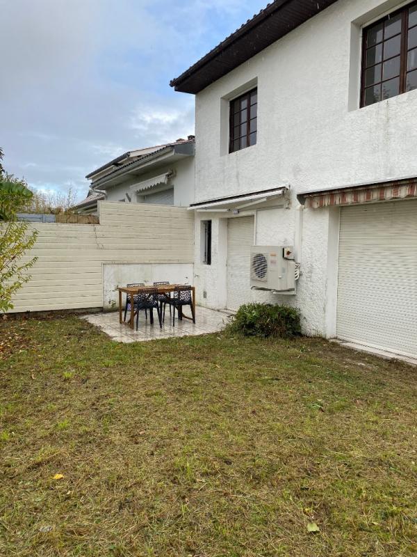 Chambre - 13 m² - 1 pièce