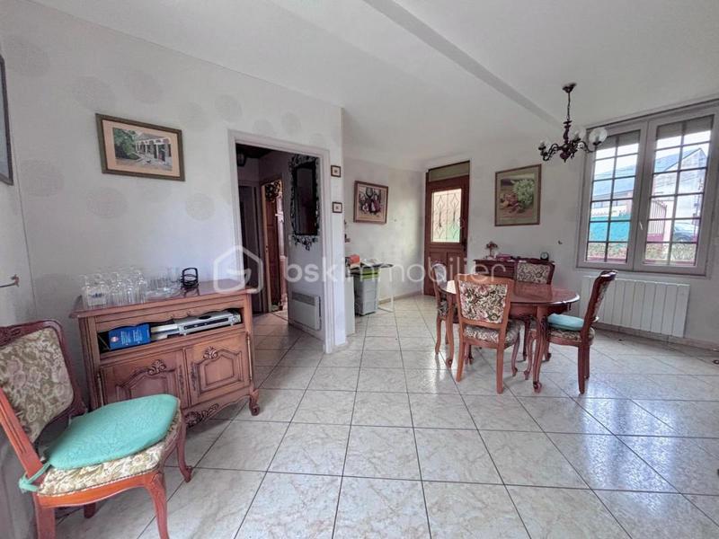 Maison - 126 m² - 6 pièces