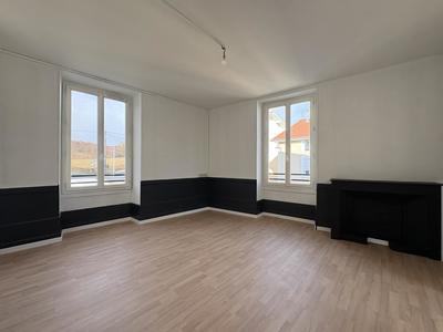 Appartement - 108 m² - 4 pièces