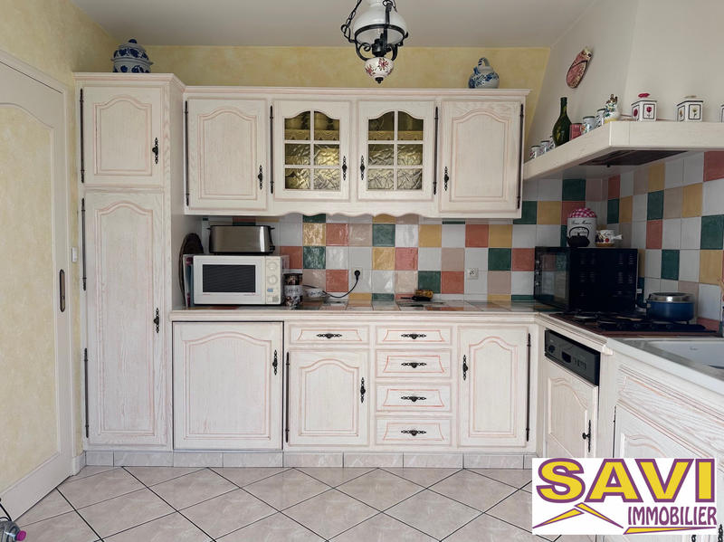 Maison traditionnelle - 132 m² - 7 pièces