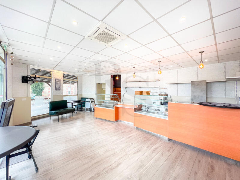 Local commercial - 52 m² - 2 pièces