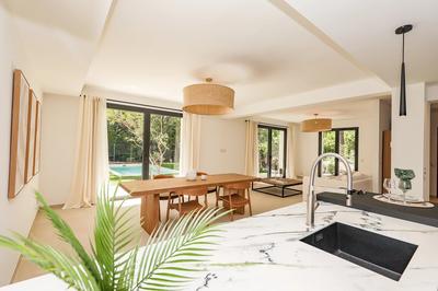 Villa - 182 m² - 5 pièces