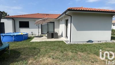 Maison - 94 m² - 4 pièces