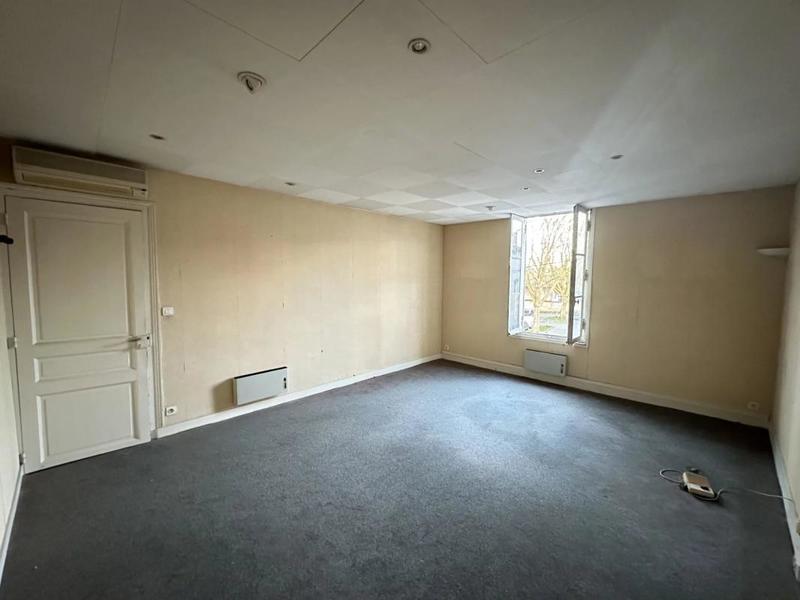 Maison de ville - 280 m² - 9 pièces