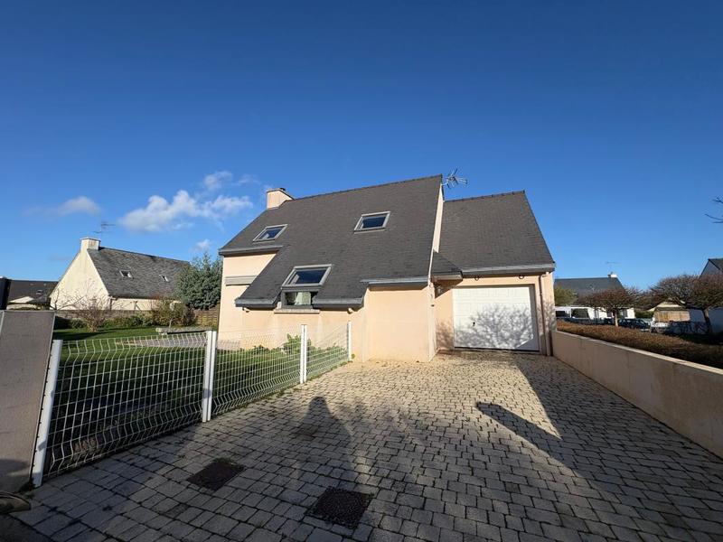 Maison - 97 m² - 4 pièces