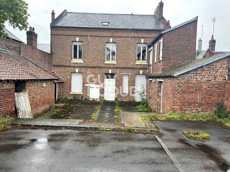 Immeuble - 169 m² - 11 pièces