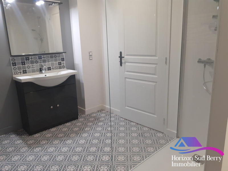 Maison - 280 m² - 8 pièces