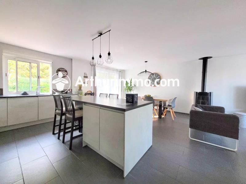 Maison - 122 m² - 5 pièces