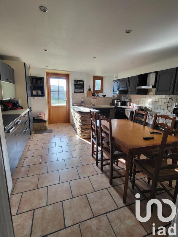 Maison - 186 m² - 7 pièces