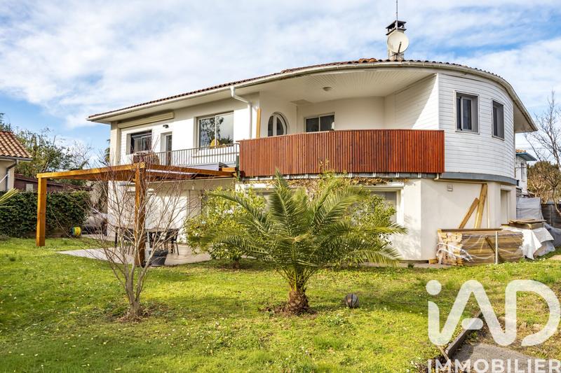 Appartement - 86 m² - 4 pièces