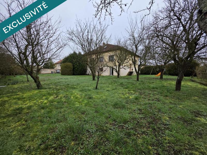 Maison - 280 m² - 14 pièces