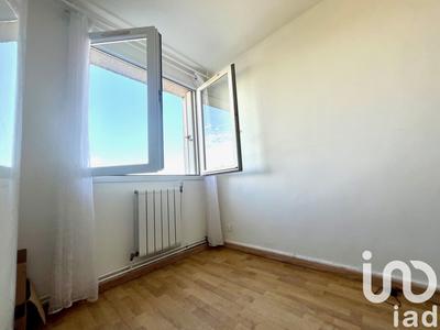 Appartement - 75 m² - 4 pièces