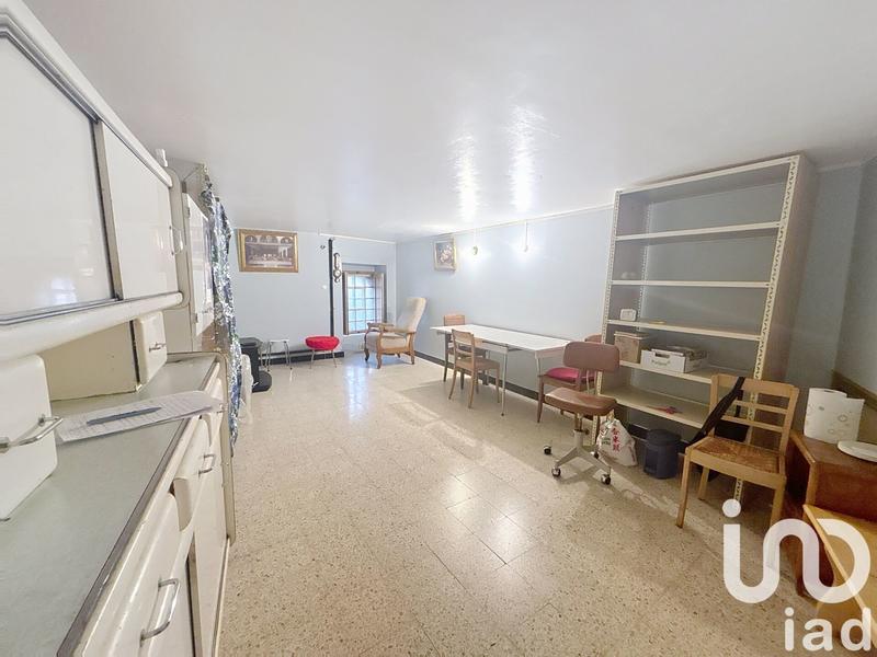 Maison - 200 m² - 5 pièces