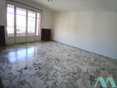 Appartement - 93 m² - 3 pièces