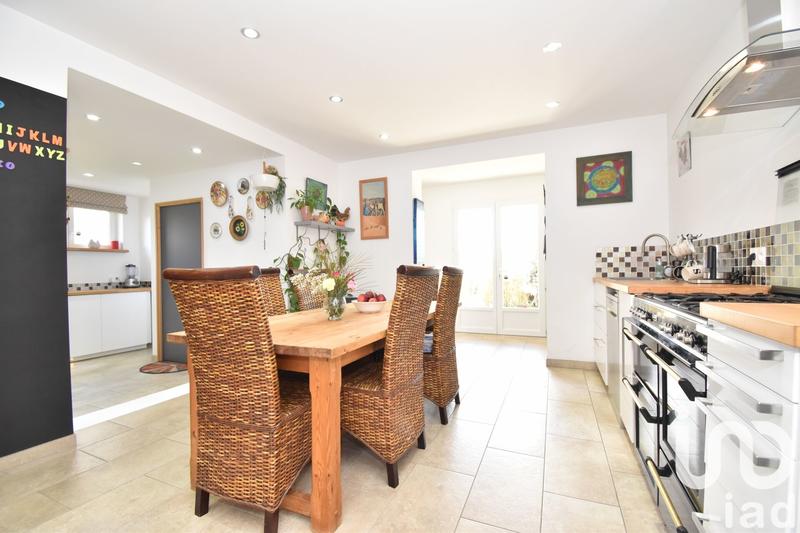 Maison - 141 m² - 5 pièces