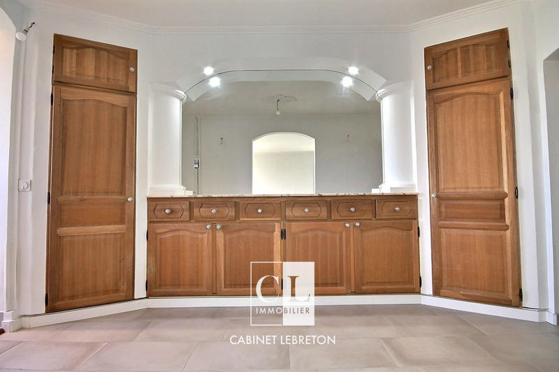 Appartement - 75 m² - 3 pièces