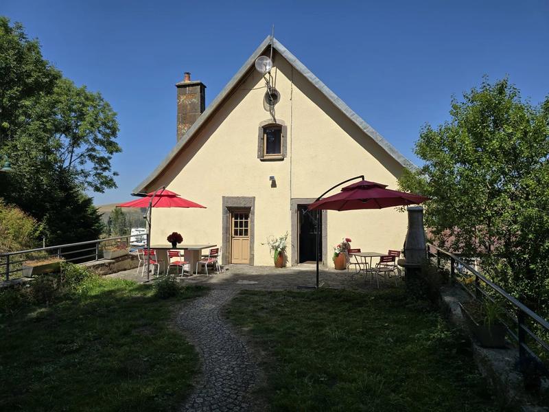 Maison - 321 m² - 6 pièces