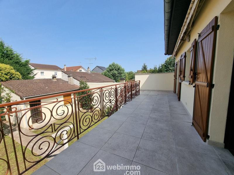 Maison - 130 m² - 6 pièces