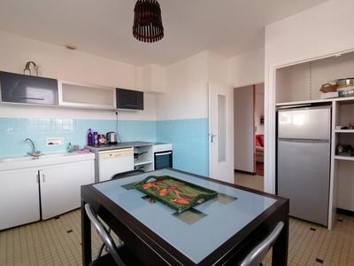 Maison jumelée - 86 m² - 4 pièces