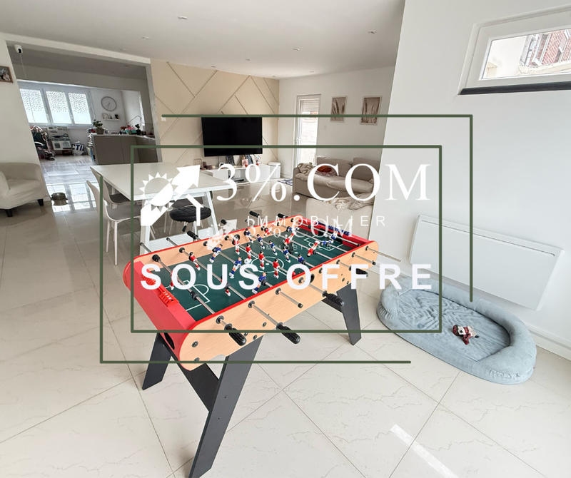 Maison - 111 m² - 4 pièces