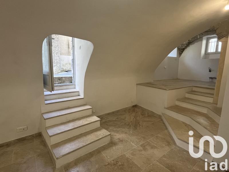 Studio - 25 m² - 2 pièces