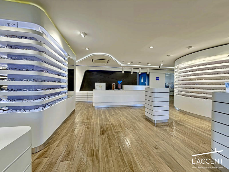 Local commercial - 230 m²