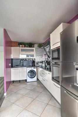 Appartement - 77 m² - 4 pièces