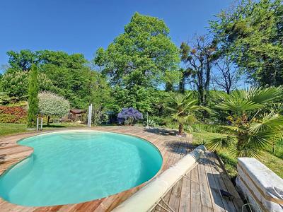 Maison - 81 m² - 5 pièces