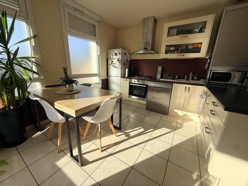 Appartement - 73 m² - 3 pièces