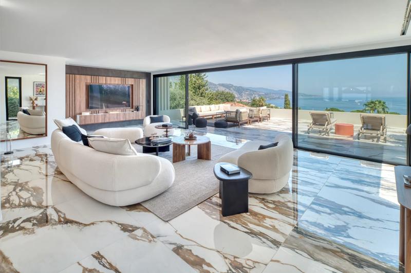 Villa - 286 m² - 6 pièces