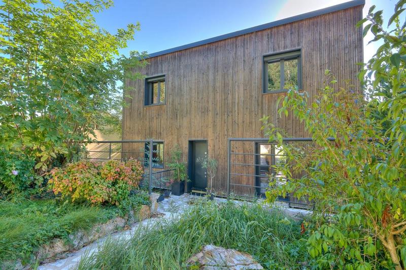 Maison d'architecte - 140 m² - 6 pièces