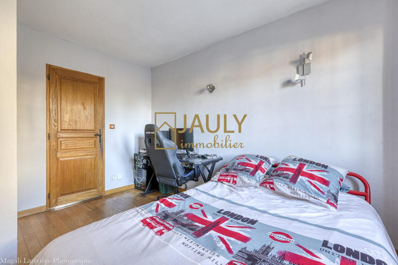 Maison - 143 m² - 6 pièces