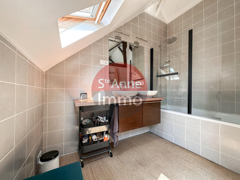 Maison - 160 m² - 6 pièces