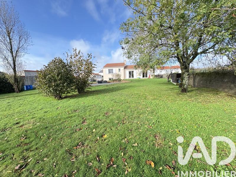 Maison - 102 m² - 5 pièces