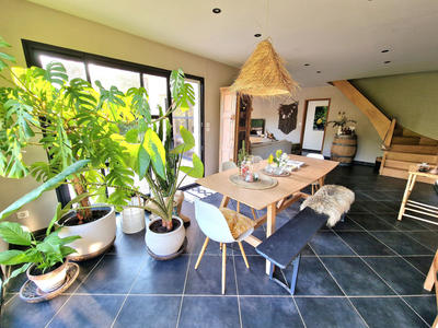 Maison - 165 m² - 6 pièces