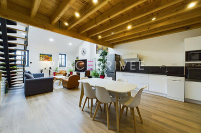 Appartement - 96 m² - 4 pièces