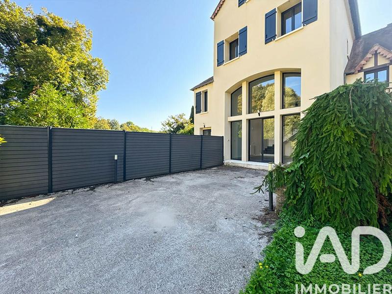 Maison - 152 m² - 6 pièces