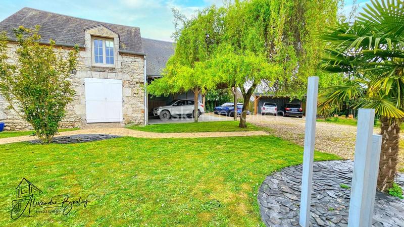 Maison ancienne - 246 m² - 8 pièces