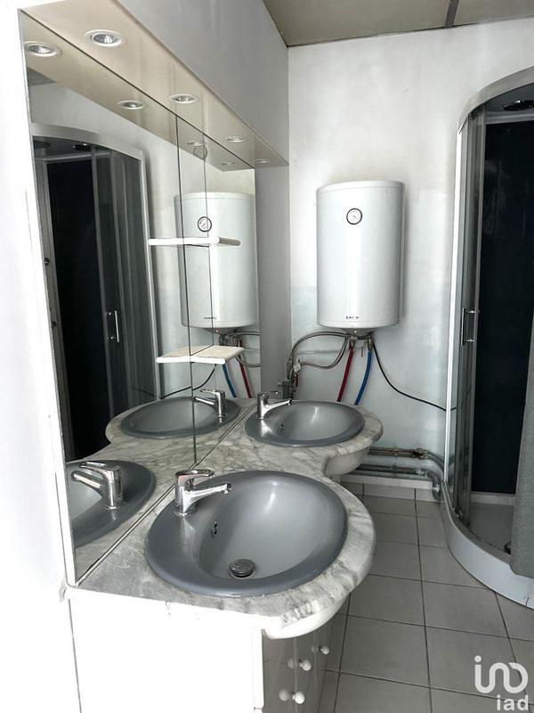 Local commercial - 200 m²