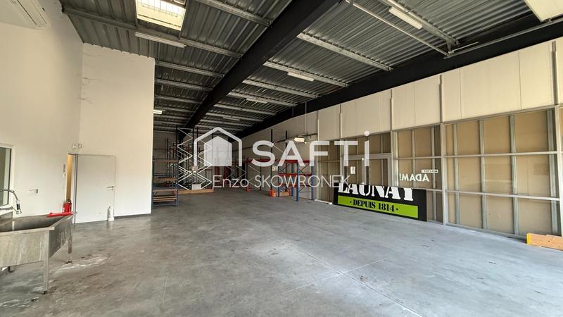 Local commercial - 925 m²