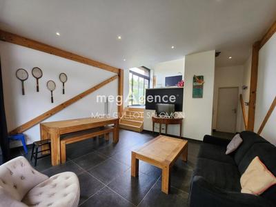 Maison - 135 m² - 6 pièces