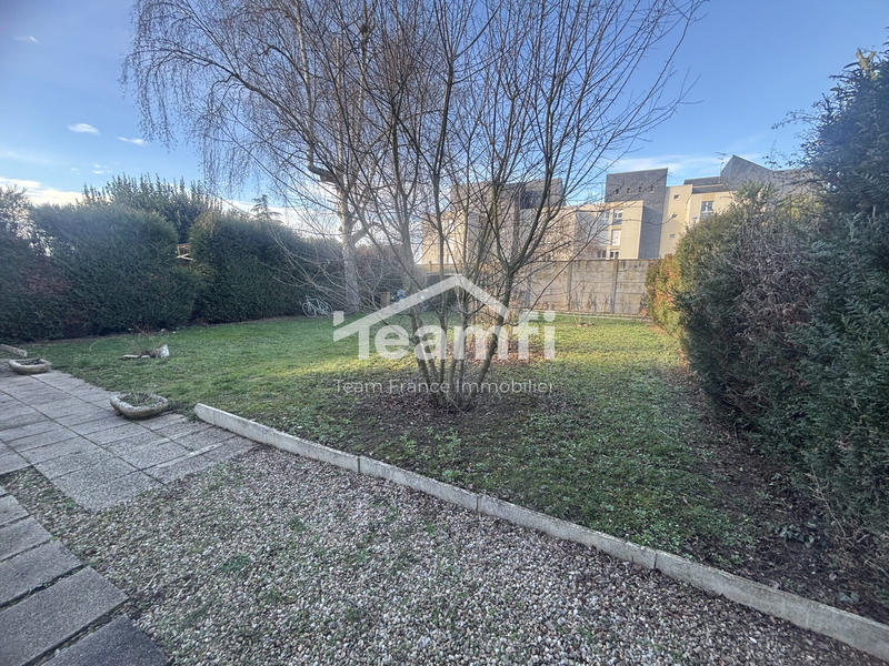 Maison - 91 m² - 4 pièces