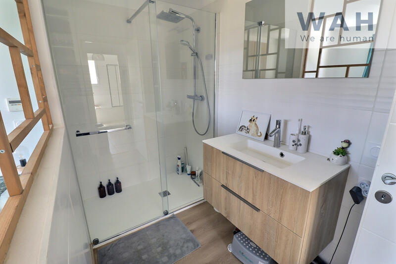 Maison - 92 m² - 4 pièces