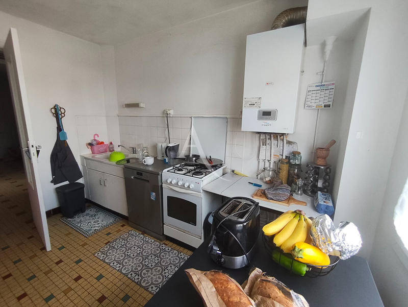 Appartement - 83 m² - 4 pièces